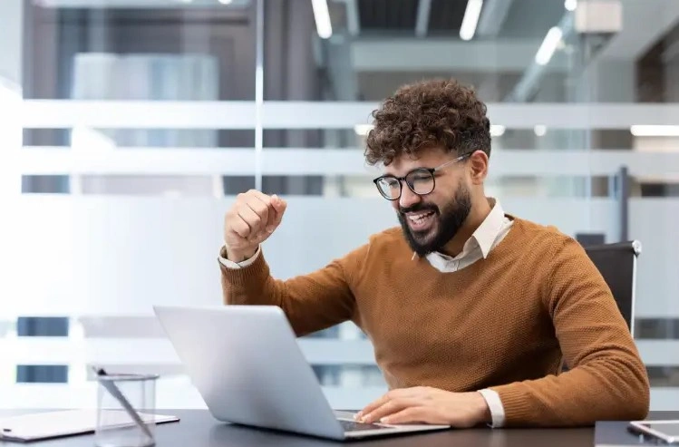 Student learning online